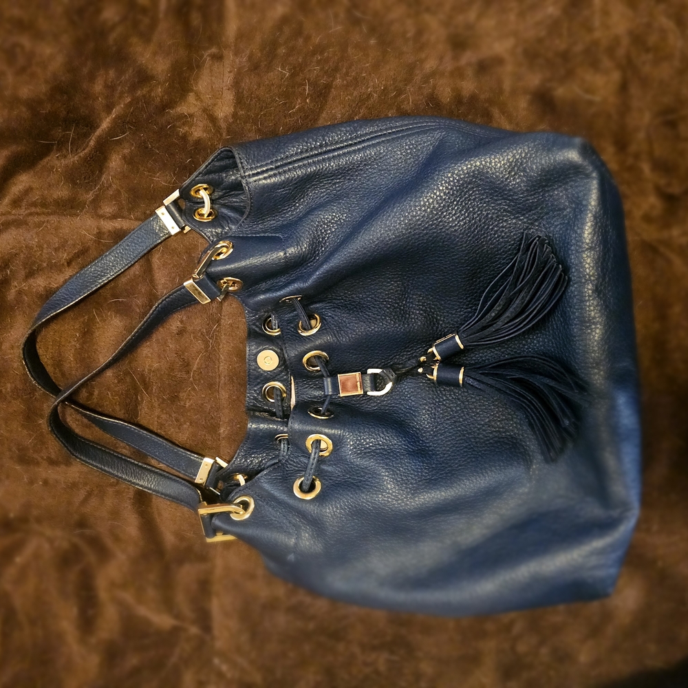 Elegant Navy Blue Leather Tote Bag
